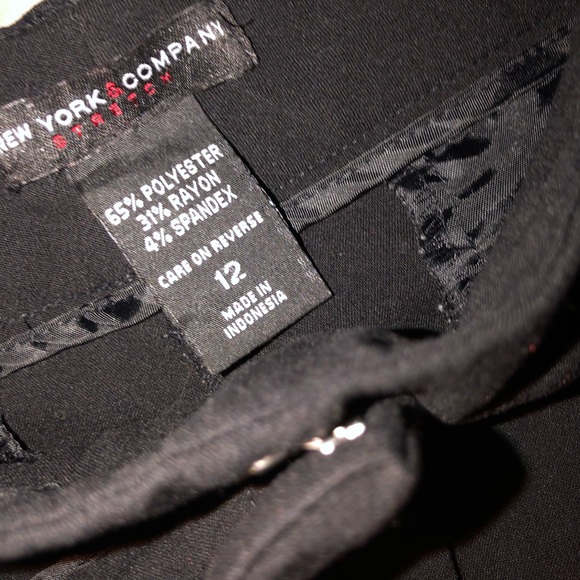 Four New York/Style and Company Capris size 12 - Picture 3 of 7